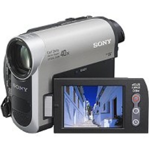 Цифровая видеокамера Sony DCR-HC38E