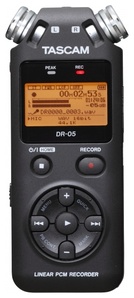 цифровой диктофон Tascam  DR-05