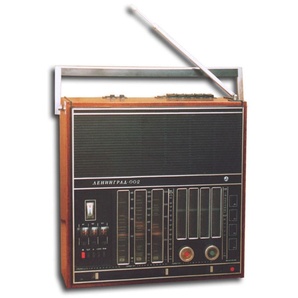 Радиоприёмник Ленинград 002