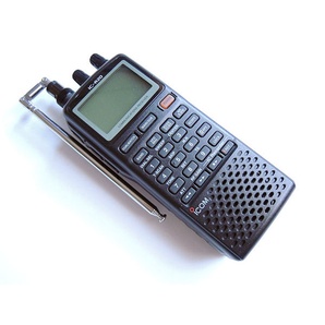 Сканирующий приёмник Icom IC-R20