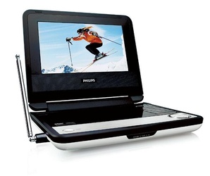 Портативный DVD плеер Philips PET738